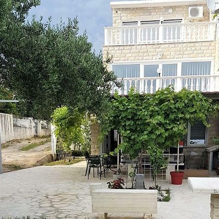 Apartment Maslenica, Near Zadar エクステリア 写真